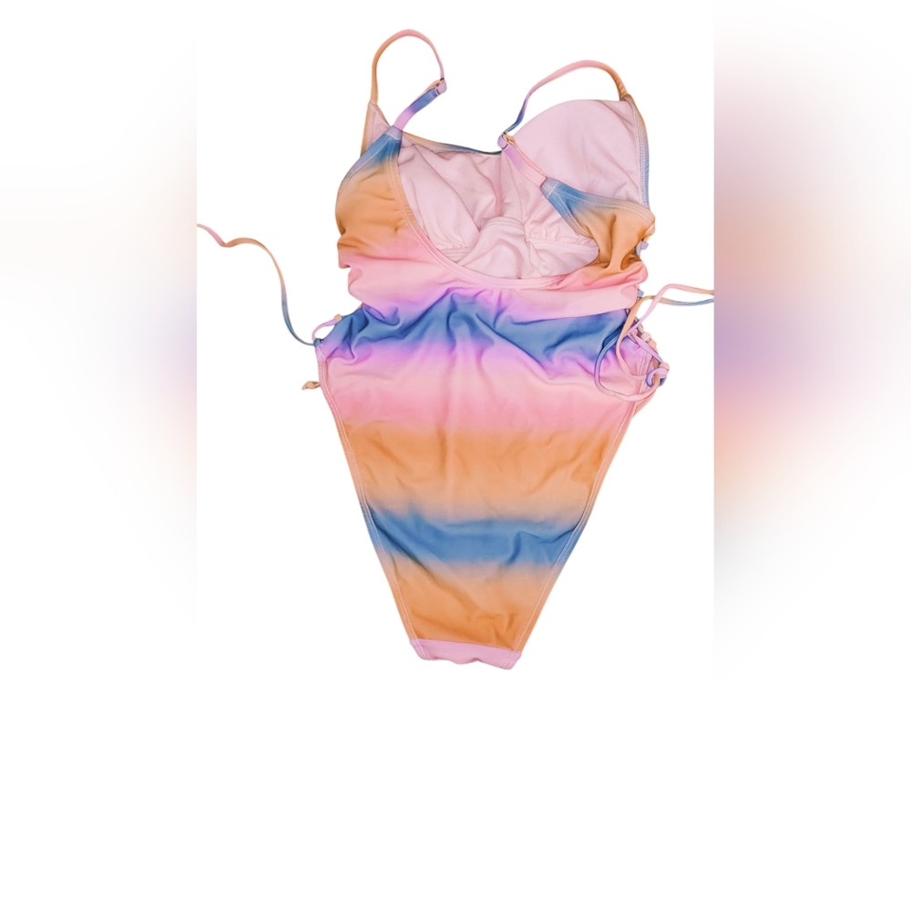Multicolor Gradient Swimsuit - Picture 3 of 5